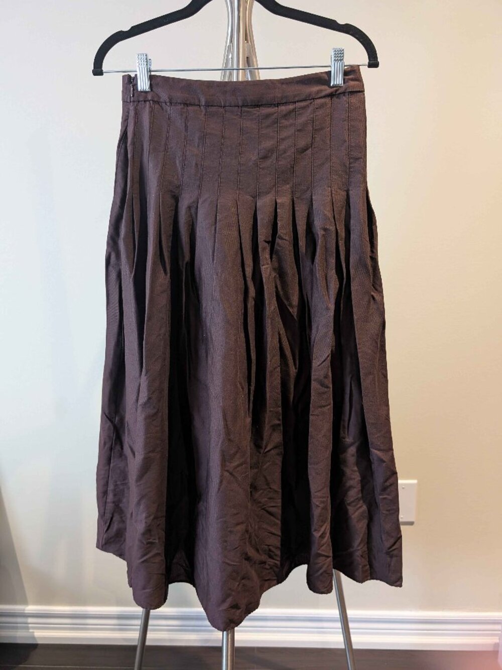 RW&CO. Dark Brown Tencel Midi Pleated Skirt Dark Academia Dark Cottagecore